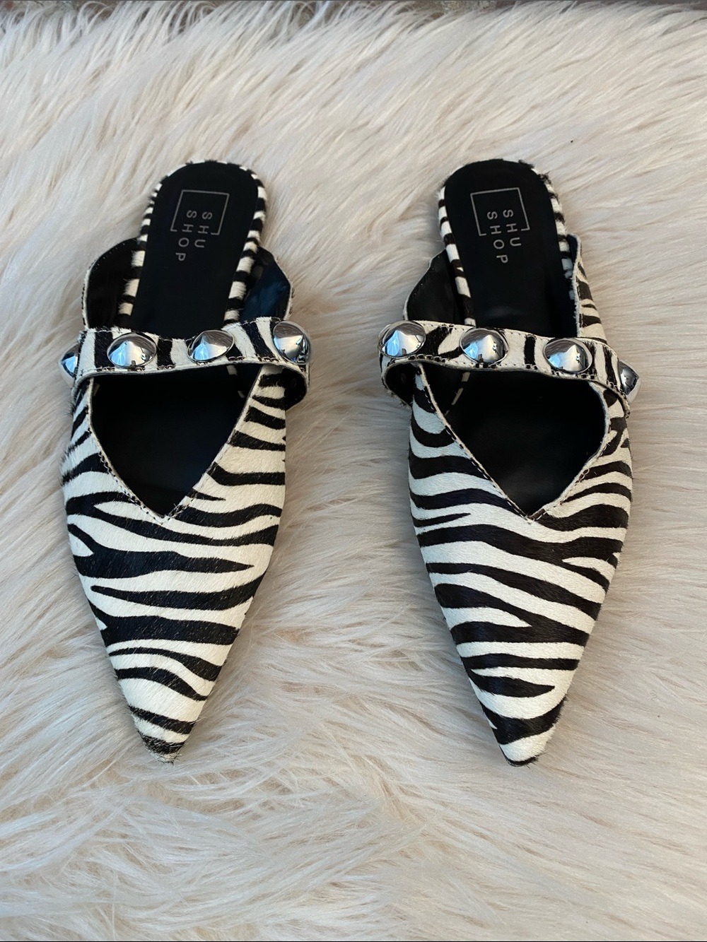 Shu Shop Alma Leather Zebra Hair Studded Pointed Toe Mules, Size 6 - Picture 4 of 16
